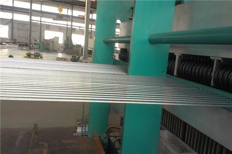 欲使鋼絲繩芯輸送帶“保鮮” 適當維護保養很是(圖1) 欲使鋼絲繩芯輸送帶“保鮮” 適當維護保養很是(圖1)