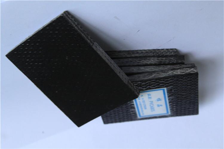 熟悉PVC阻燃輸送帶運(yùn)行技巧 使用更換皆便利(圖2) 熟悉PVC阻燃輸送帶運(yùn)行技巧 使用更換皆便利(圖2)